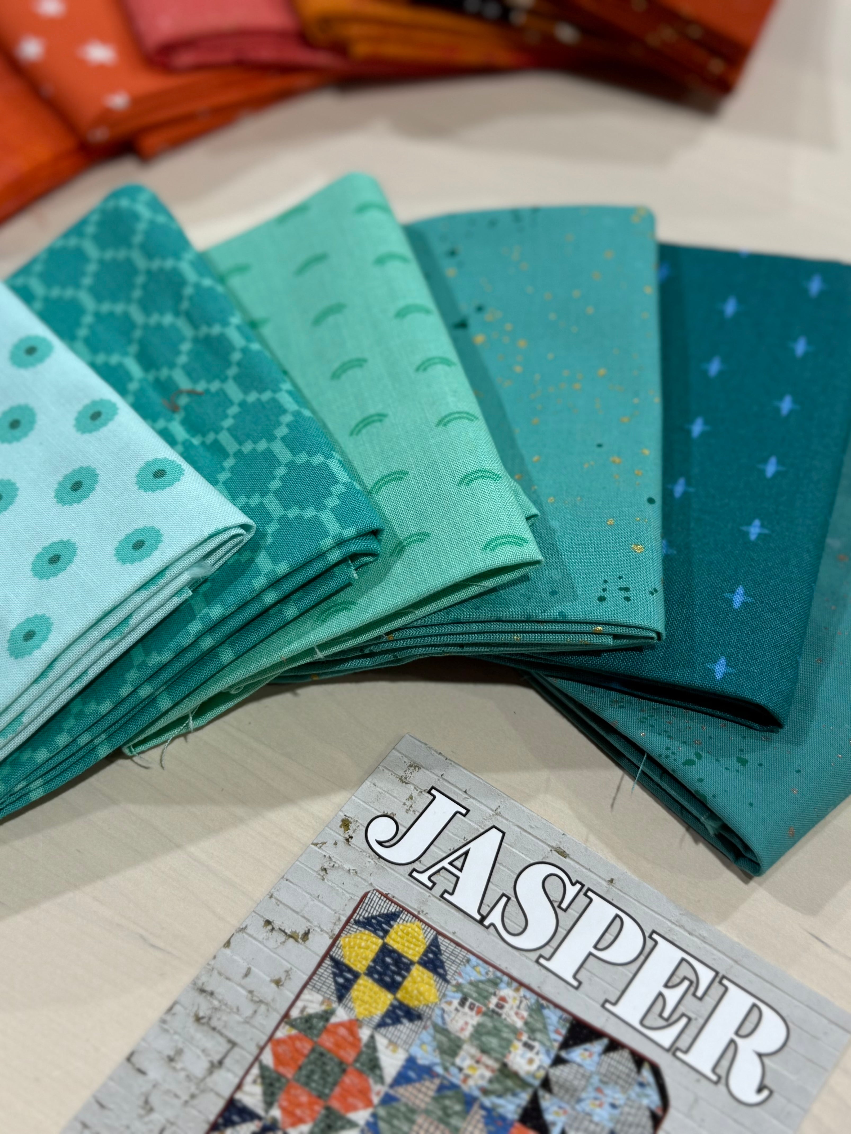 The life of a sewgirl era bundle (12 fat quarters) - Happy Little Quilt Shop