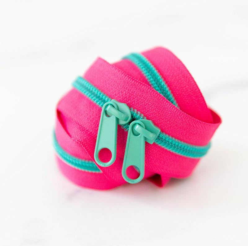 30" Zipper Strawberry SSCZ09 Stitch Supply - Happy Little Quilt Shop