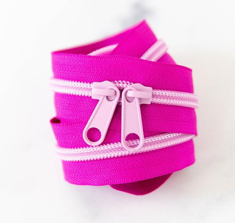 30" Zipper Black and White SSCZ31 Stitch Supply#1 - Happy Little Quilt Shop