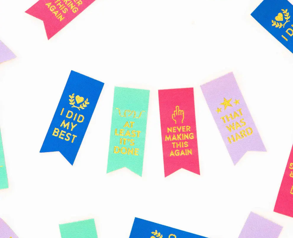 Award Ribbon Multipack Woven Labels - Happy Little Quilt Shop