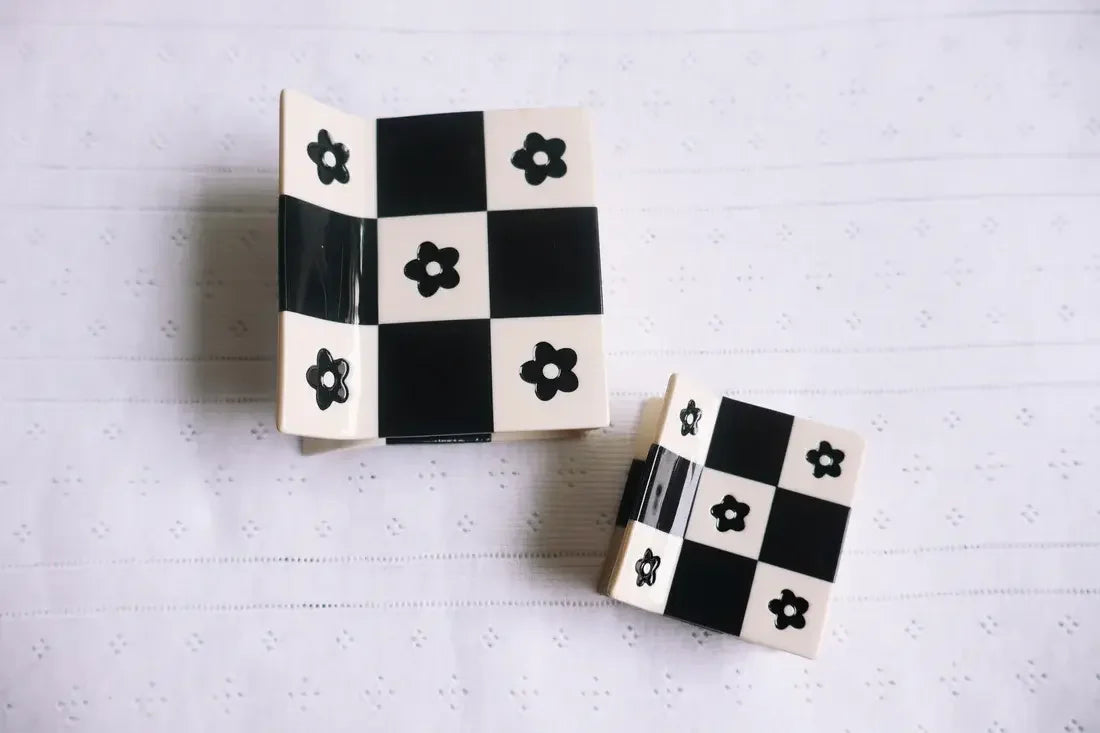 Daisy Patch Hair Claw - Large - Happy Little Quilt Shop