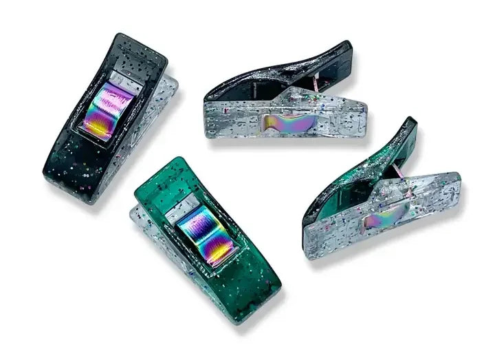 Emerald & Black Mixed Glitter Clips Pack of 50 - Happy Little Quilt Shop