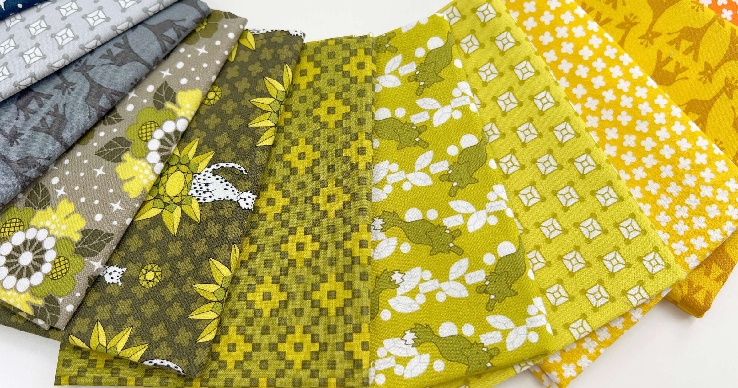 Fancy Forest Rhoda Ruth Original Elizabeth Hartman Quilt Kit - Happy Little Quilt Shop