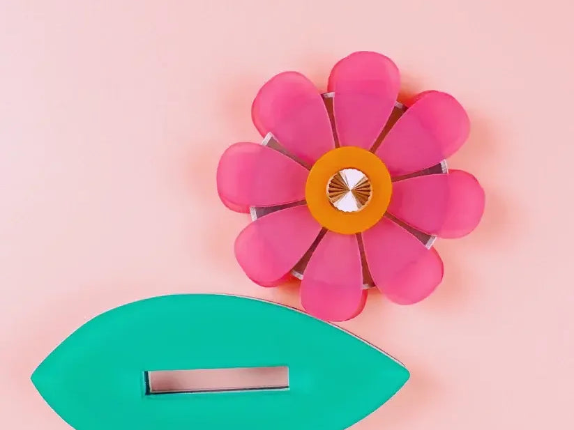 Flower Thread Cutter - Happy Little Quilt Shop