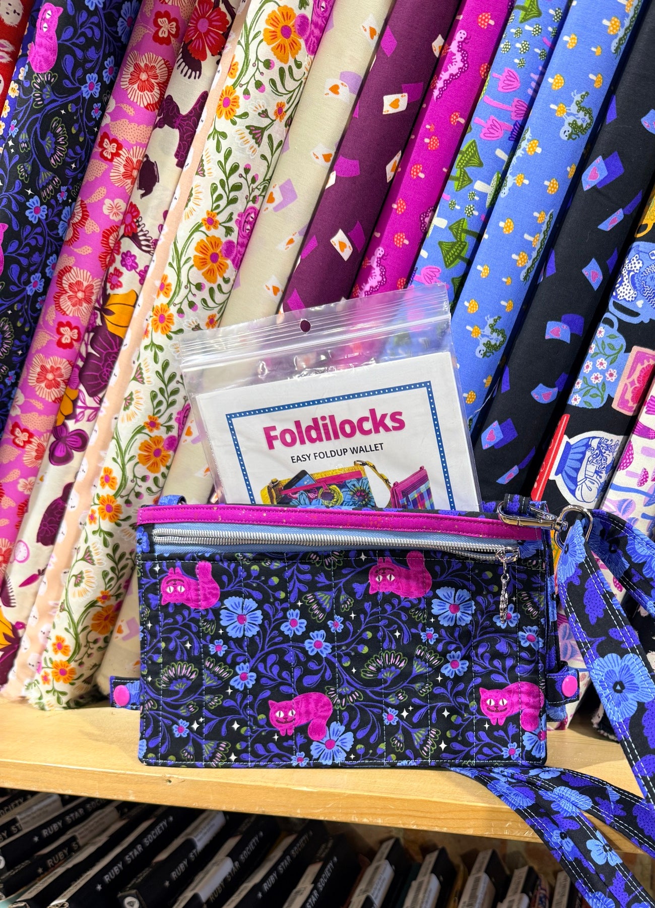 Foldilocks an Easy Foldup Wallet Pattern By Annie - Happy Little Quilt Shop