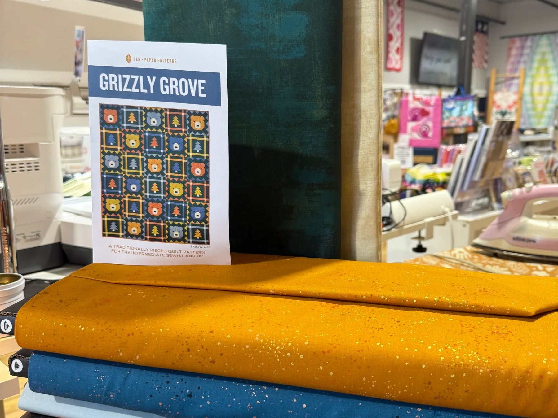 Grizzly Grove Pen and Paper Patterns Kit- Throw Size - Happy Little Quilt Shop