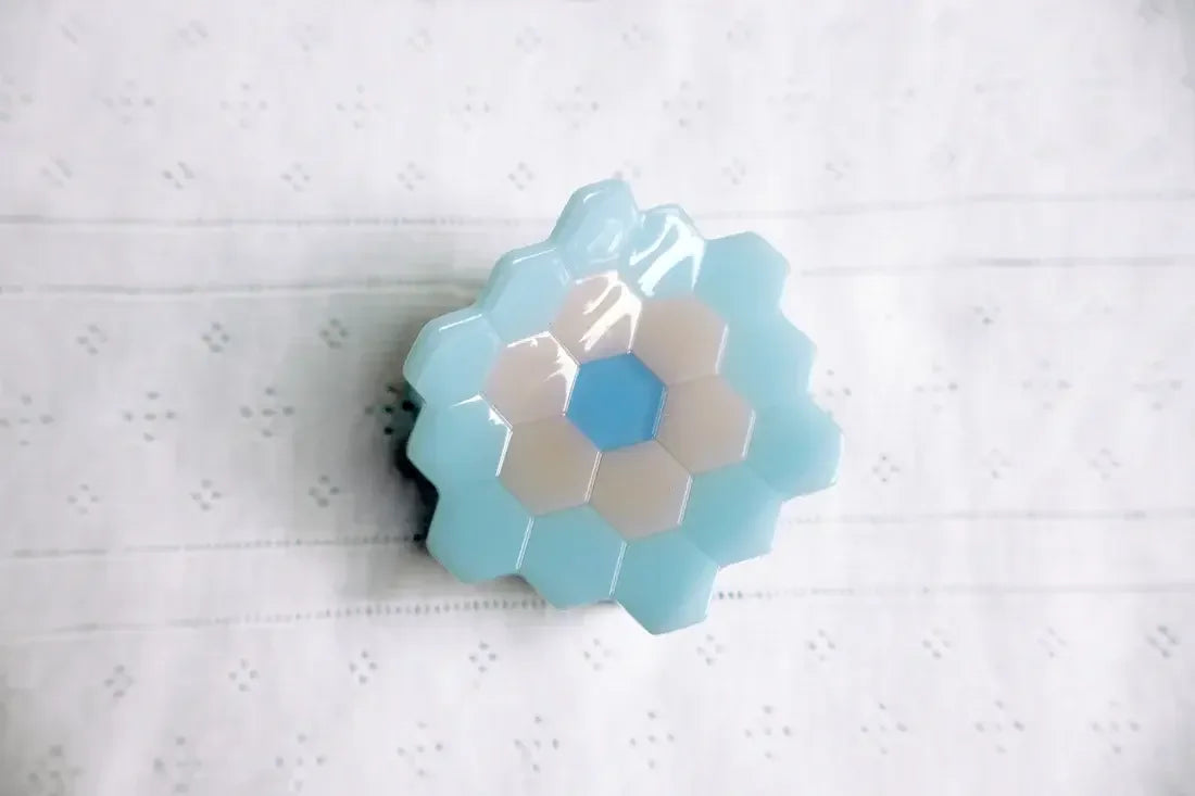 Hexie Hair Claw (Blue) - Happy Little Quilt Shop