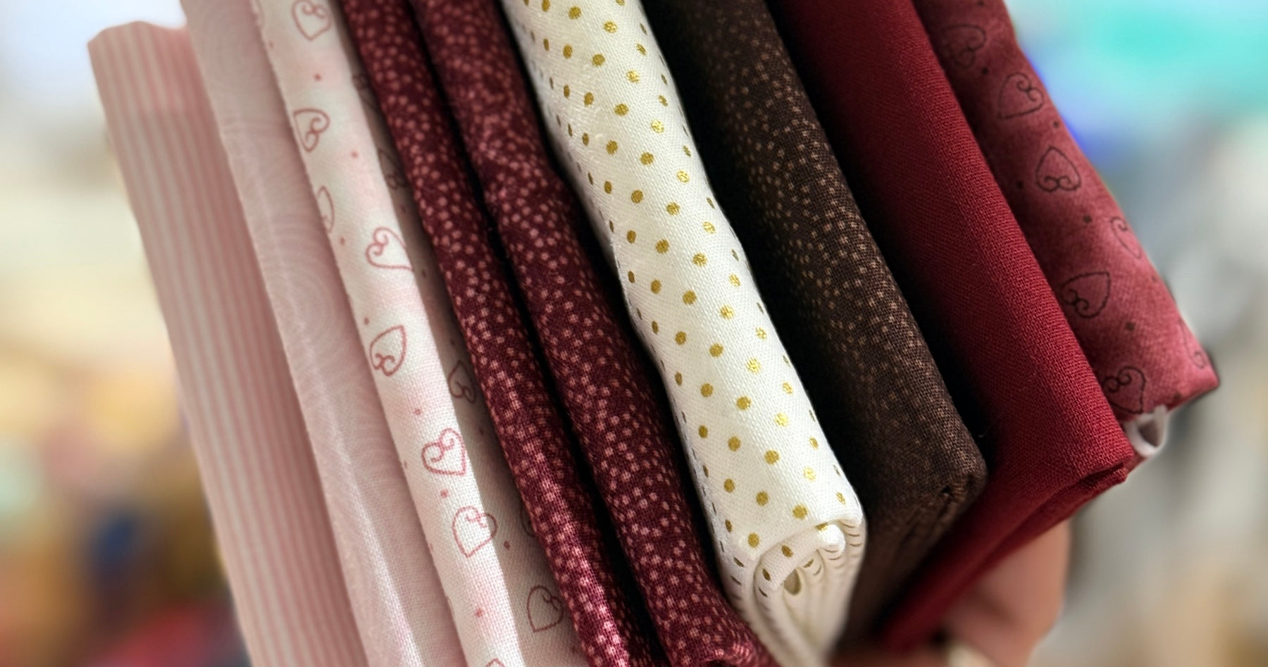 Pink and Burgundy Fat Quarter Bundle (8 Pieces) - Happy Little Quilt Shop