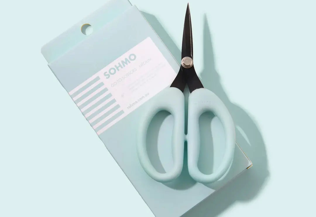 SOHMO Go to Scissors- Medium 6" - Happy Little Quilt Shop