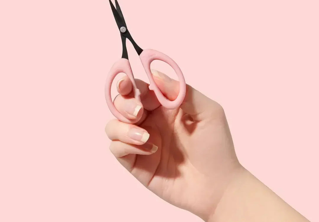 SOHMO Go to Scissors- Small 4" - Happy Little Quilt Shop