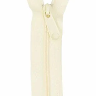 Handbag Zipper 24in Butter Cream - Happy Little Quilt Shop