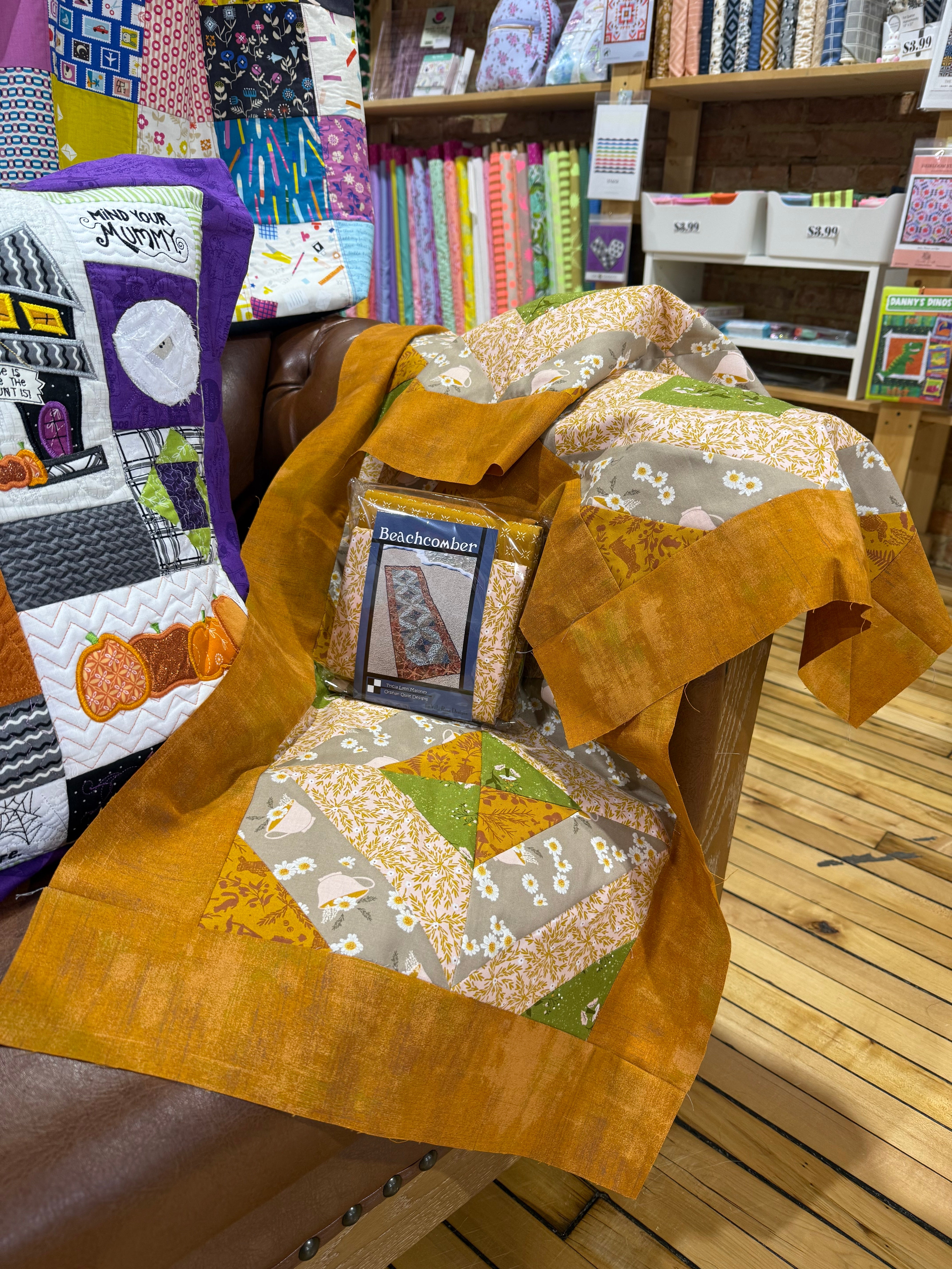 Beachcomber Table Runner Kit (Villa Rosa Pattern) - Happy Little Quilt Shop