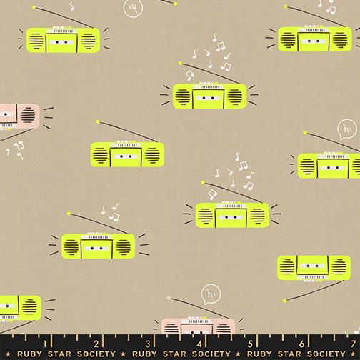 Lofi Linens Khaki RS1130 13CL Ruby Star#1 - Happy Little Quilt Shop