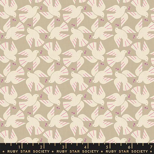Lofi Linens Khaki RS1131 17CL Ruby Star#1 - Happy Little Quilt Shop