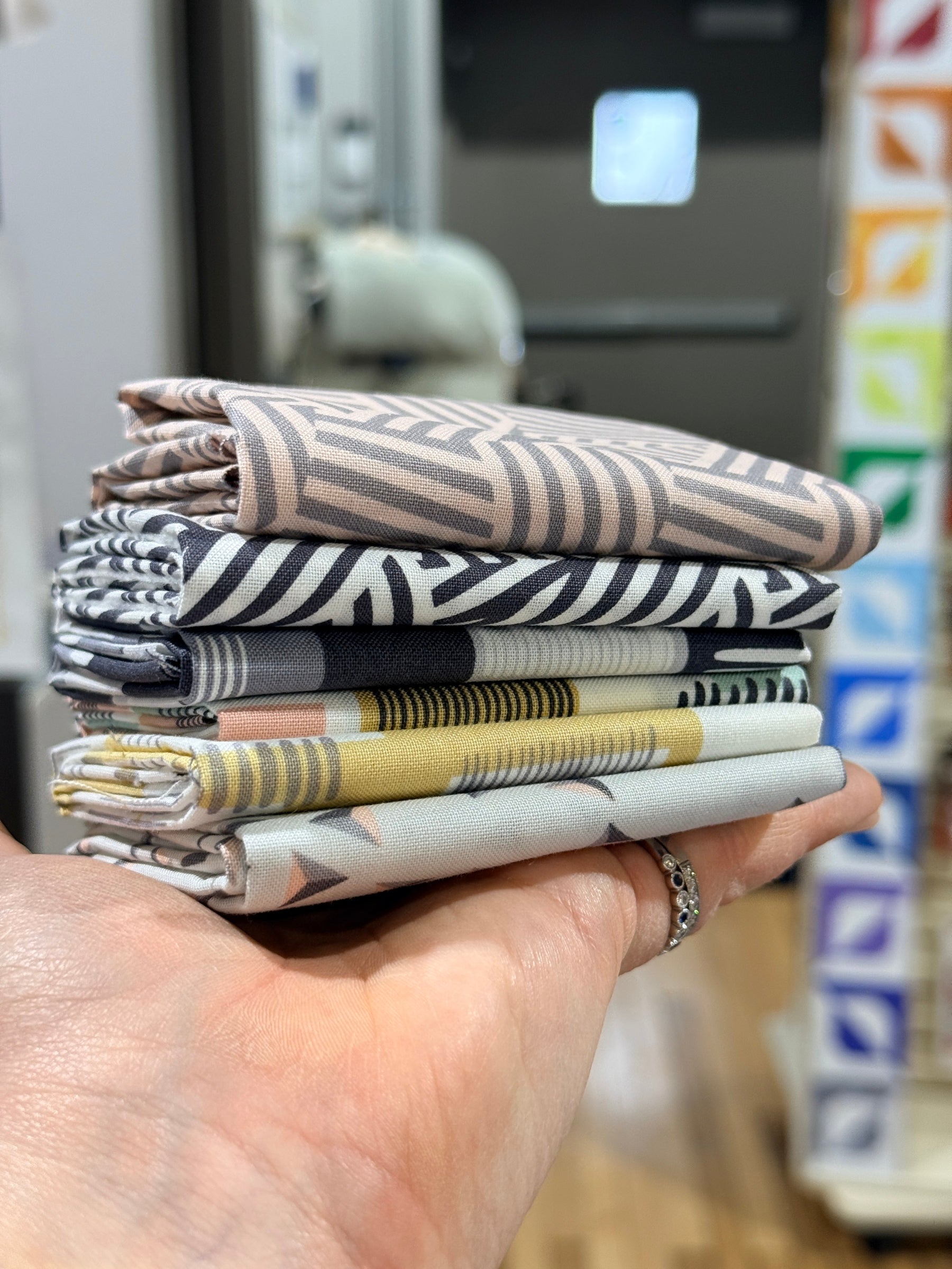 Libs Elliott Fat Eight Bundle (25 FE) - Happy Little Quilt Shop