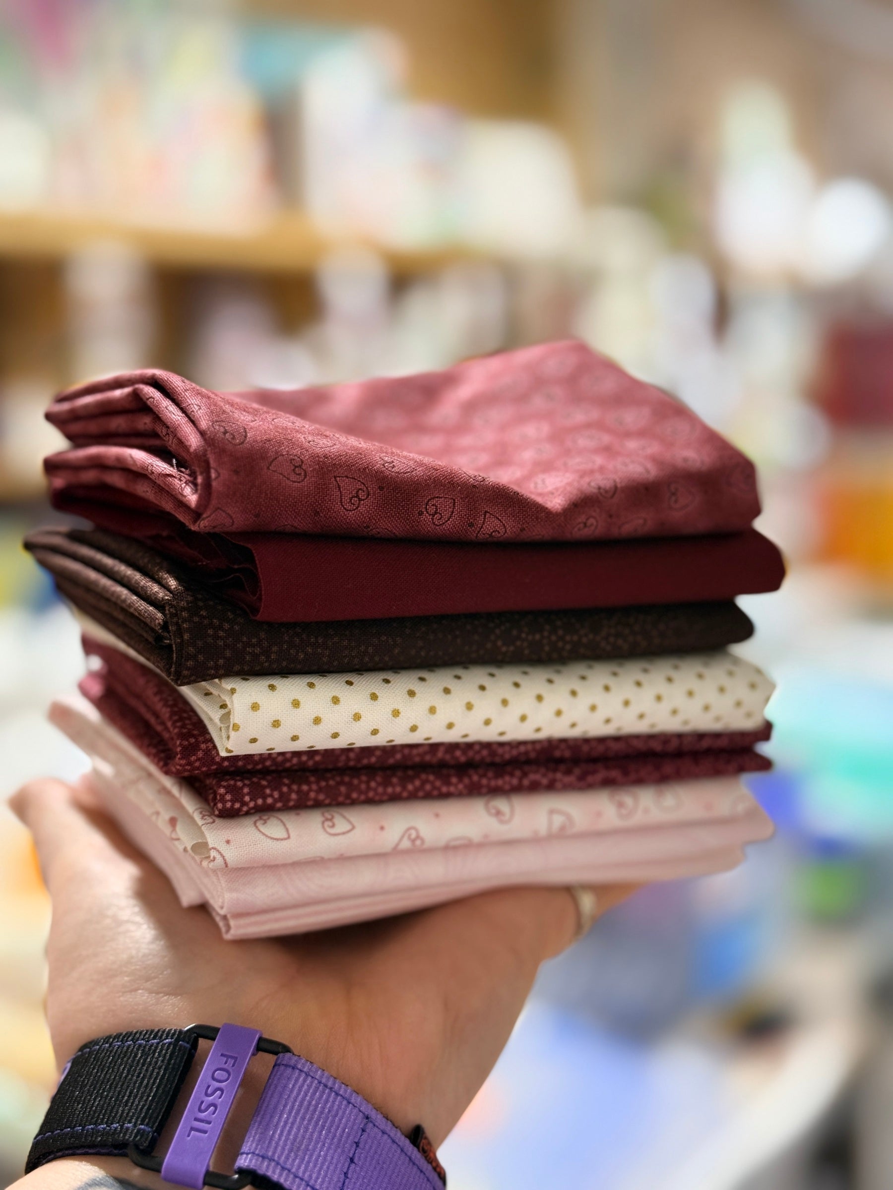 Pink and Burgundy Fat Quarter Bundle (8 Pieces) - Happy Little Quilt Shop