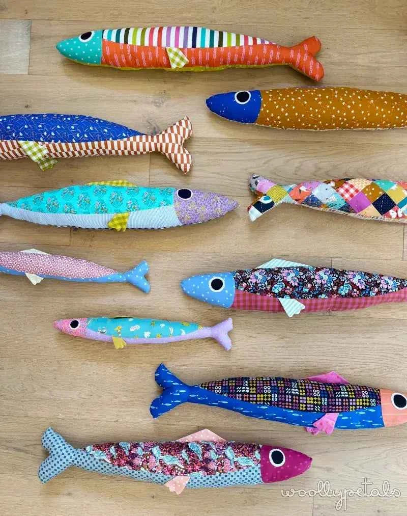 Sardine Pillow Pattern by Woolly Petals