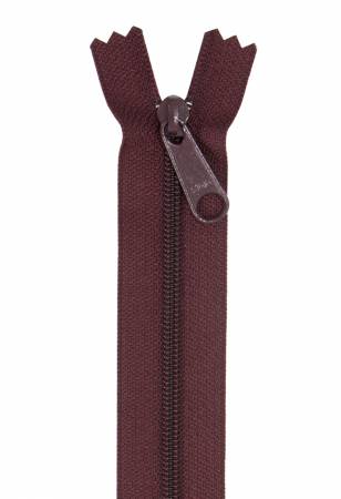 Handbag Zipper 24in Cranberry - Happy Little Quilt Shop